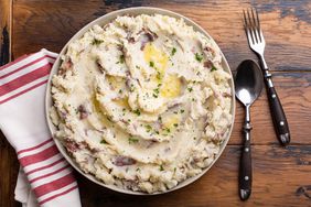 8-mashed-potato-secrets-realsimple-GettyImages-1349299877