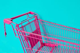 Buy Nothing Groups: pink shopping cart