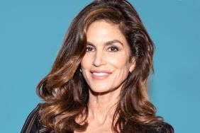 cindy-crawford-hairline-GettyImages-1354153827