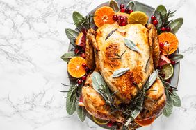easiest-way-to-cook-a-thanksgiving-turkey-realsimple-GettyImages-1190001651