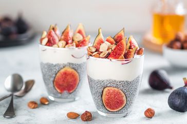 chia pudding with yogurt, figs, nuts