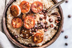 how-to-cook-oatmeal-realsimple-GettyImages-1129916084