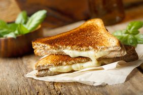 how-to-make-grilled-cheese-GettyImages-1136162842