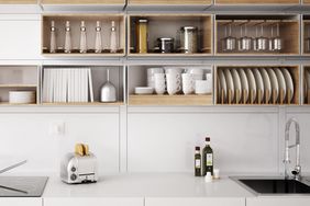 how-to-organize-dishes-GettyImages-628483810
