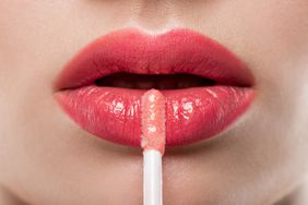lip-plumpers-GettyImages-1043608422