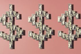 salary-research: dollar signs