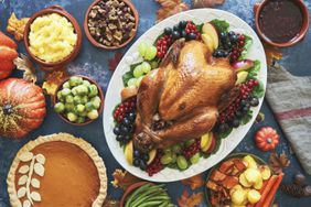 save-time-preparing-thanksgiving-dinner-realsimple-GettyImages-1278088432