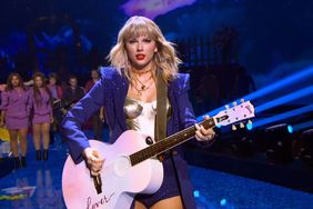 shows-movies-to-watch-with-mom-on-netflix: Taylor Swift, Miss Americana