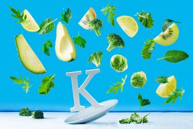 Flying foods rich in vitamin k. Green vegetables